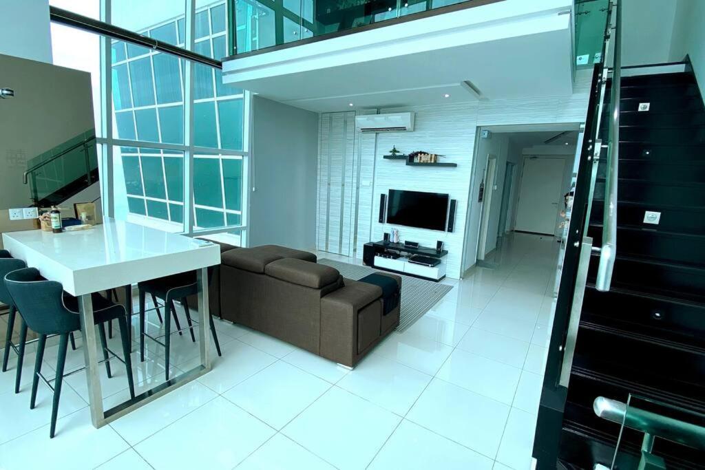 The Maritime Suite @ Panoramic Duplex 海景の家 Jelutong Exteriér fotografie